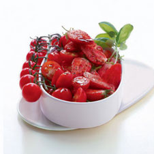 Salad of strawberries and cherry tomatoes