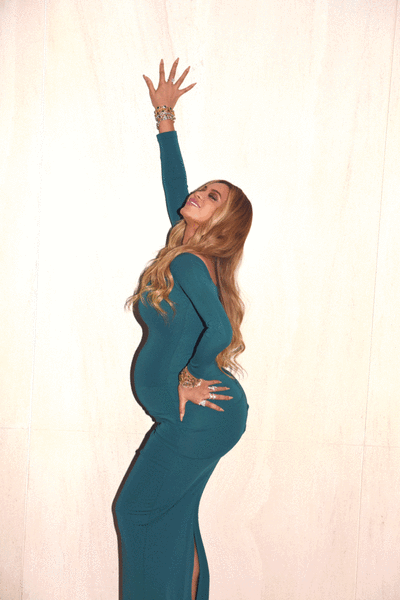 Beyonce büyüyen bir mide övünme