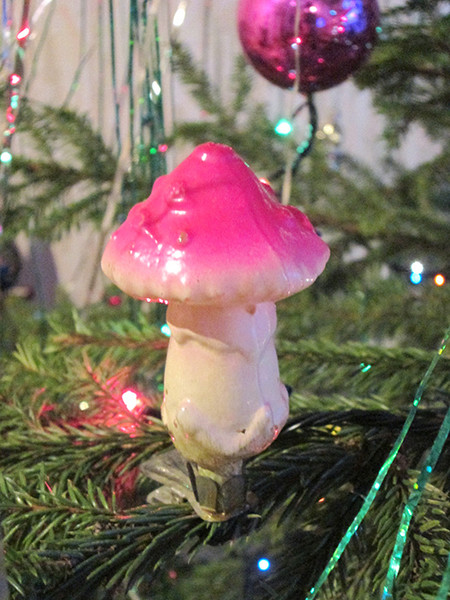 Juguetes para árboles de Navidad de los años 30 y 70: cómo decorar un árbol de Navidad