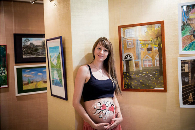 فولغوغراد ، الحمل ، الولادة ، الصحة ، الرسم ، اليوغا ، اليوغا للنساء الحوامل