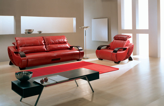ספה וכיסא "אומגה". יצרן: "אלגרו קלאסי". מ 77,500 ו 38,560 רובל.