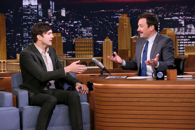 Ashton Kutcher: "My daughter speaks three languages!"