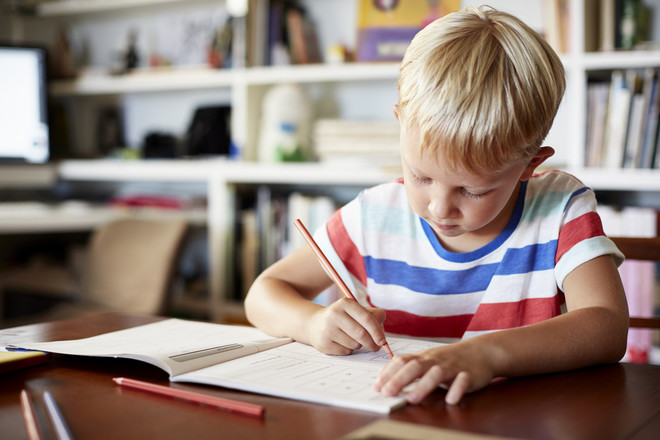 як навчити дитину писати диктант