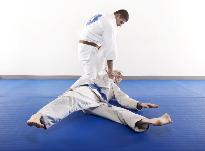 Jujutsu für Kinder trainiert