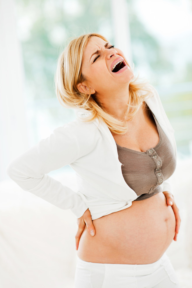 bolest břicha během těhotenství