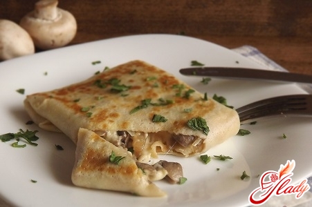pancakes with mushrooms and meat