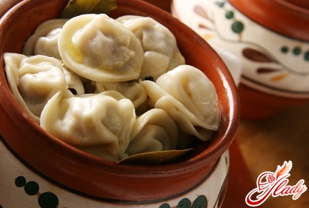 pelmeni محلية الصنع