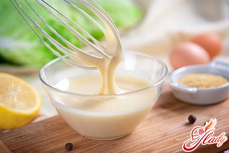 a recipe for mayonnaise in a blender