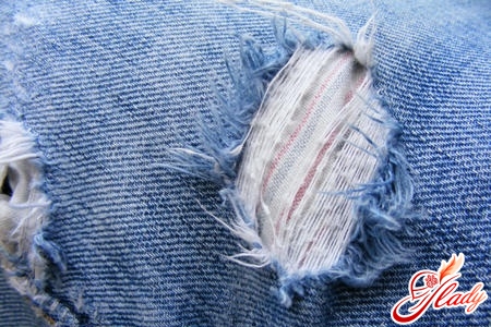 to sew a hole in jeans