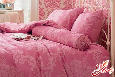 in the zone of love on feng shui one of the priority colors pink 