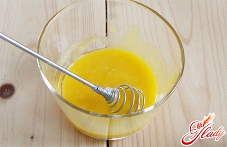 egg yolk is the record for the presence of vitamin A