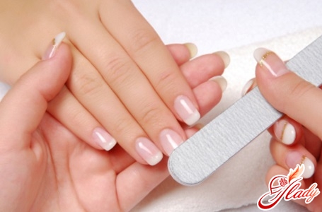 how to do manicure at home
