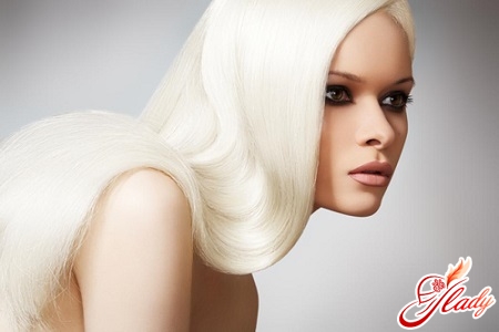How to remove yellowness from clarified hair