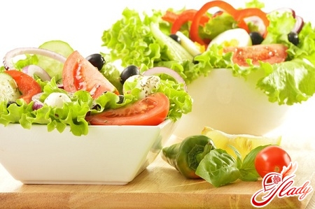 salater med olivenolie