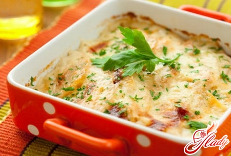 potato casserole with mushrooms and cheese