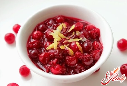 different recipes of cranberry sauce
