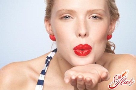 how to choose a red lipstick in a photo
