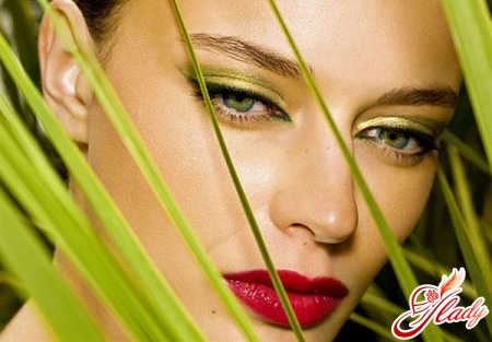 гарний макіяж для зелених очей