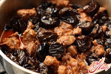 meat with prunes recipe