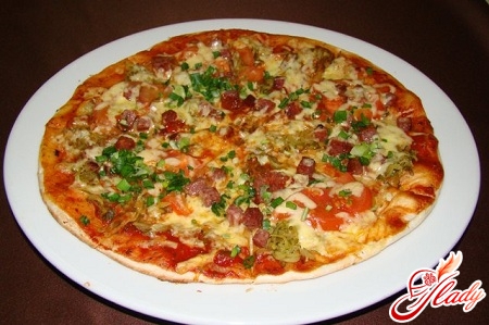 delicious pizza filling with sausage