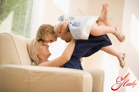 causes of urinary incontinence in children