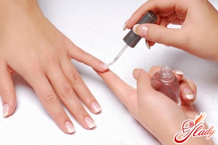 how to make an unedged manicure