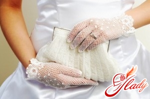 svadobné rukavice krátka fotografia