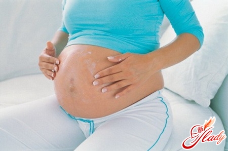 розтяжки під час вагітності