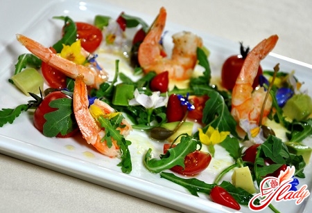 light salad with shrimps