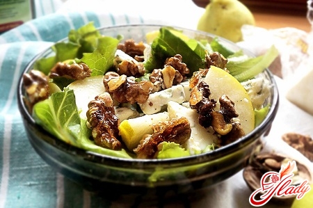 pear salad with cheese