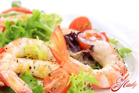 shrimp salad with tomatoes