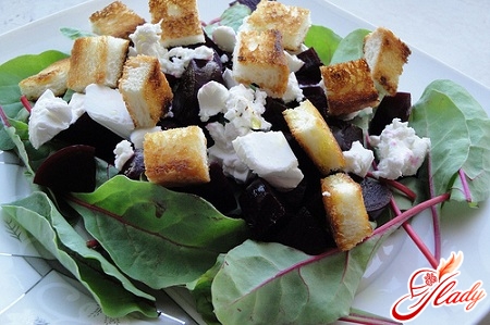 beet salad with cheese