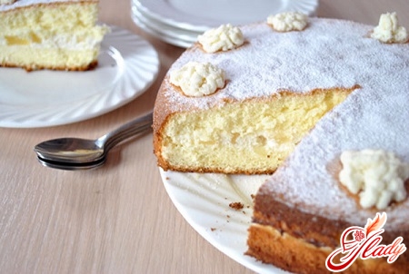 cake with curd cream