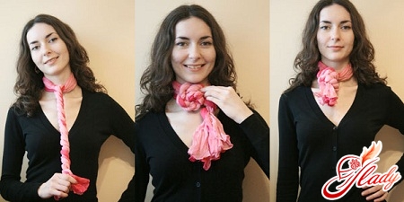 how to wear a scarf - knot a harness