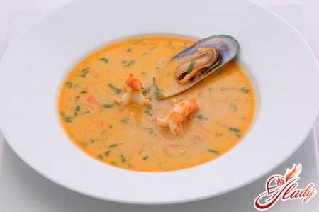 creamy soup with seafood